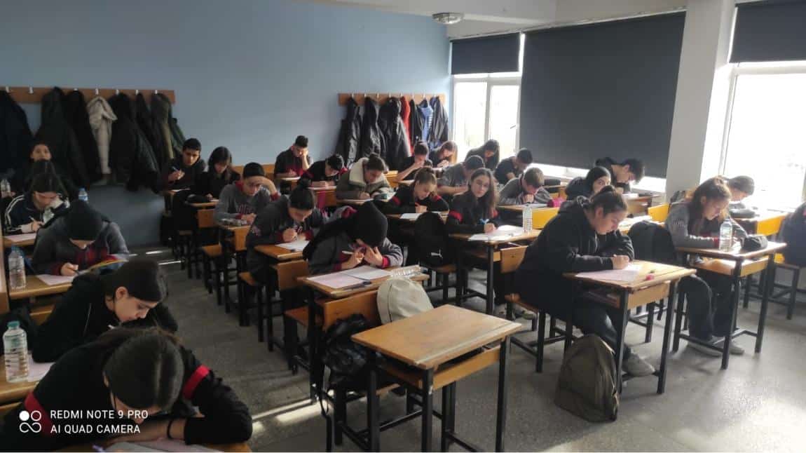 Ortak Okul Projesi Kapsamında Samsun Garip Zeycan Fen Lisesi İle 9, 10 ve 11'inci Sınıflar Ortak Deneme Yapıldı