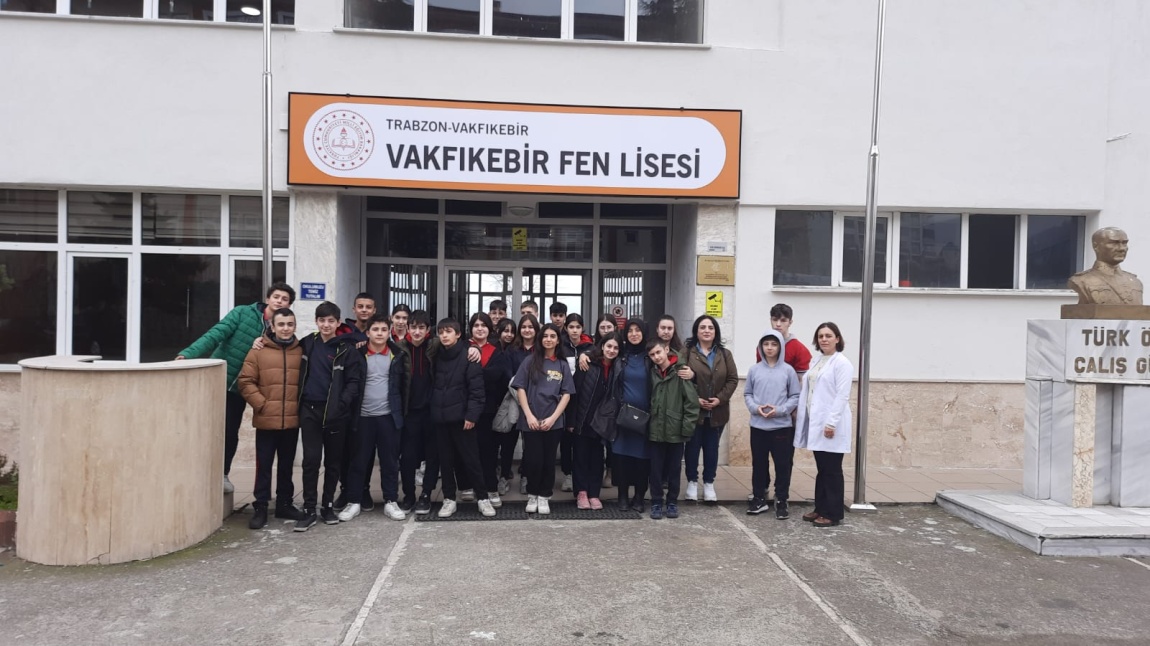 Trabzon Ortahisar Bener Cordan Ortaokulu  Öğrencilerine ve Öğretmenlerine Okulumuzu Tanıttık