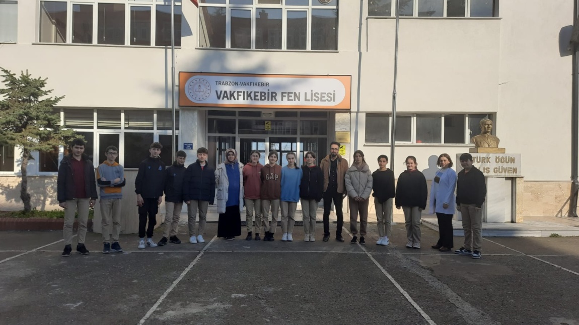 Trabzon Tonya Karaağaçlı Ortaokulu Öğrencilerine ve Öğretmenlerine Okulumuzu Tanıttık